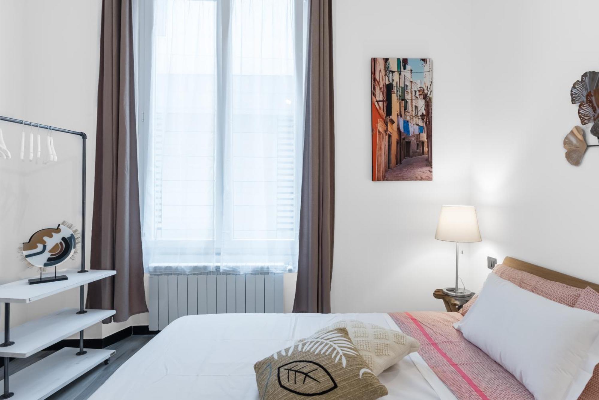 Acquario 5 Minuti, 1Br , Free A-C, Wifi & Netflix "City Center" By Tilo Genoa Exterior photo